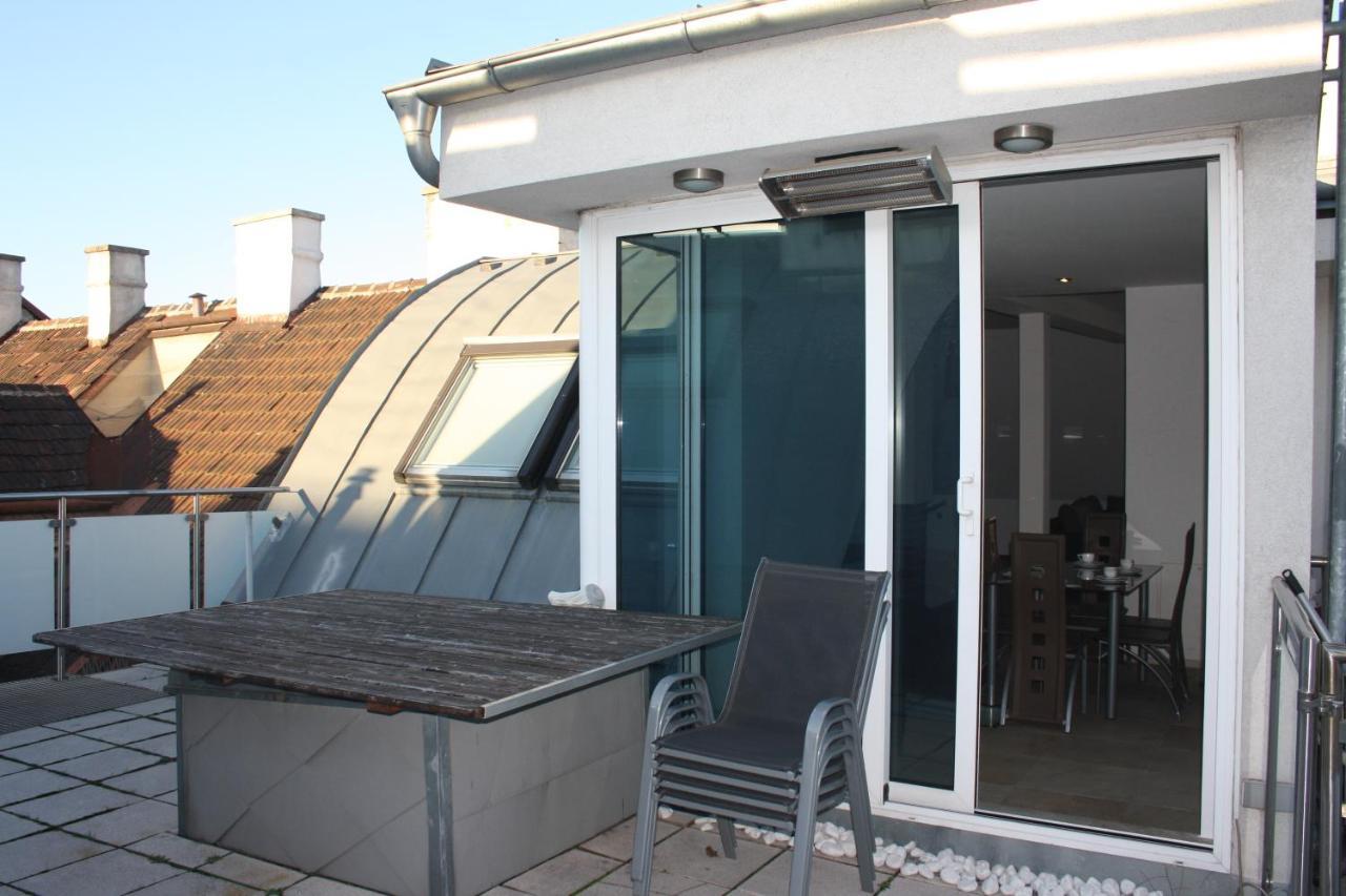 Rennweg Top Apartment Wina Bagian luar foto