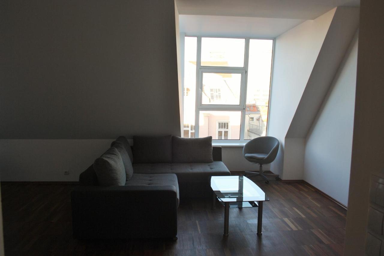Rennweg Top Apartment Wina Bagian luar foto
